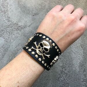 Skull and Crossbones Leather Bracelet